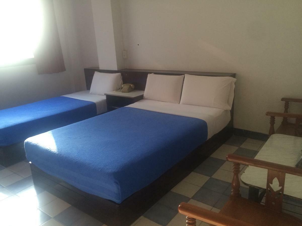 Thairungruang Hotel سوراثاني المظهر الخارجي الصورة