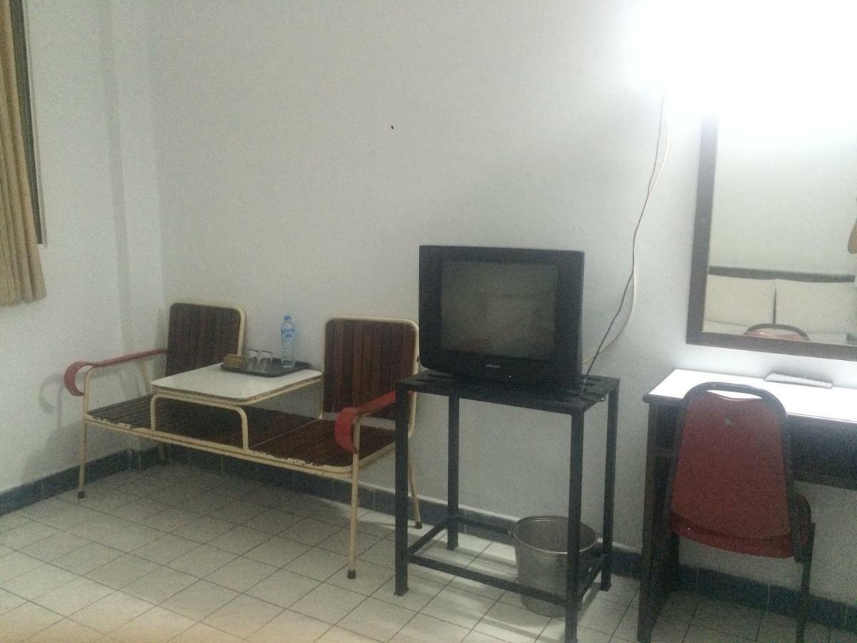 Thairungruang Hotel سوراثاني المظهر الخارجي الصورة