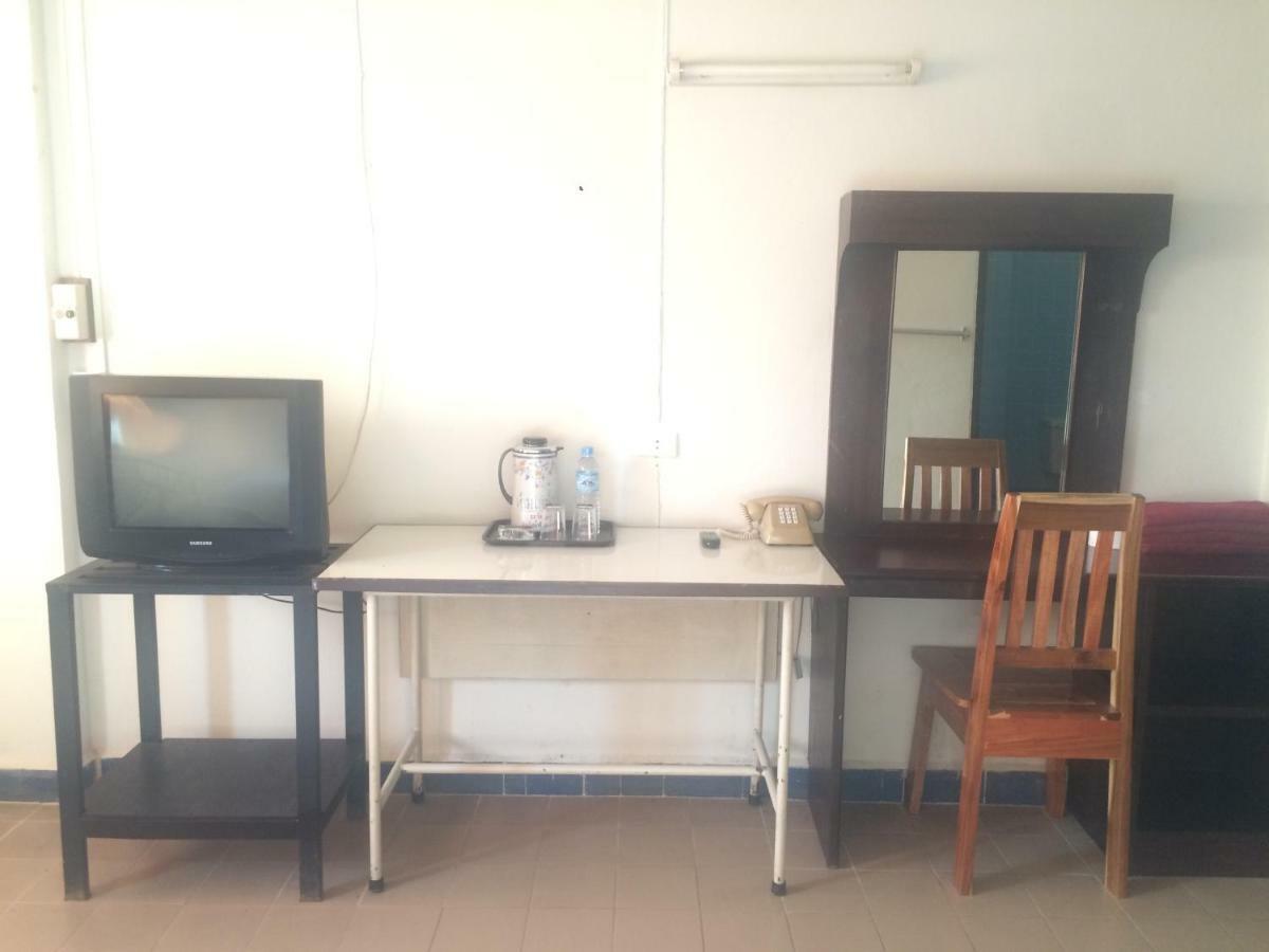 Thairungruang Hotel سوراثاني المظهر الخارجي الصورة